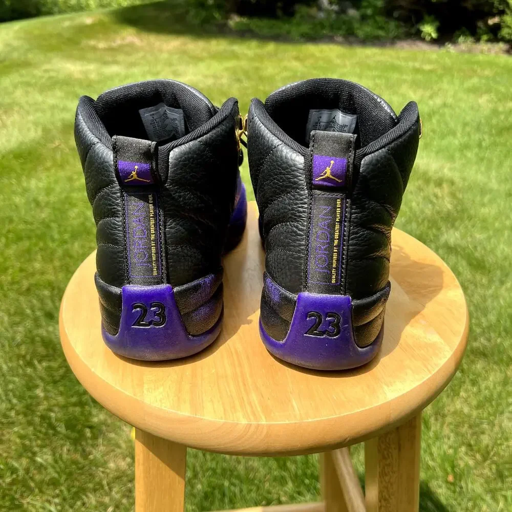 Jordan Men's Athletic Shoes Black & Purple - Picture 6 of 10
